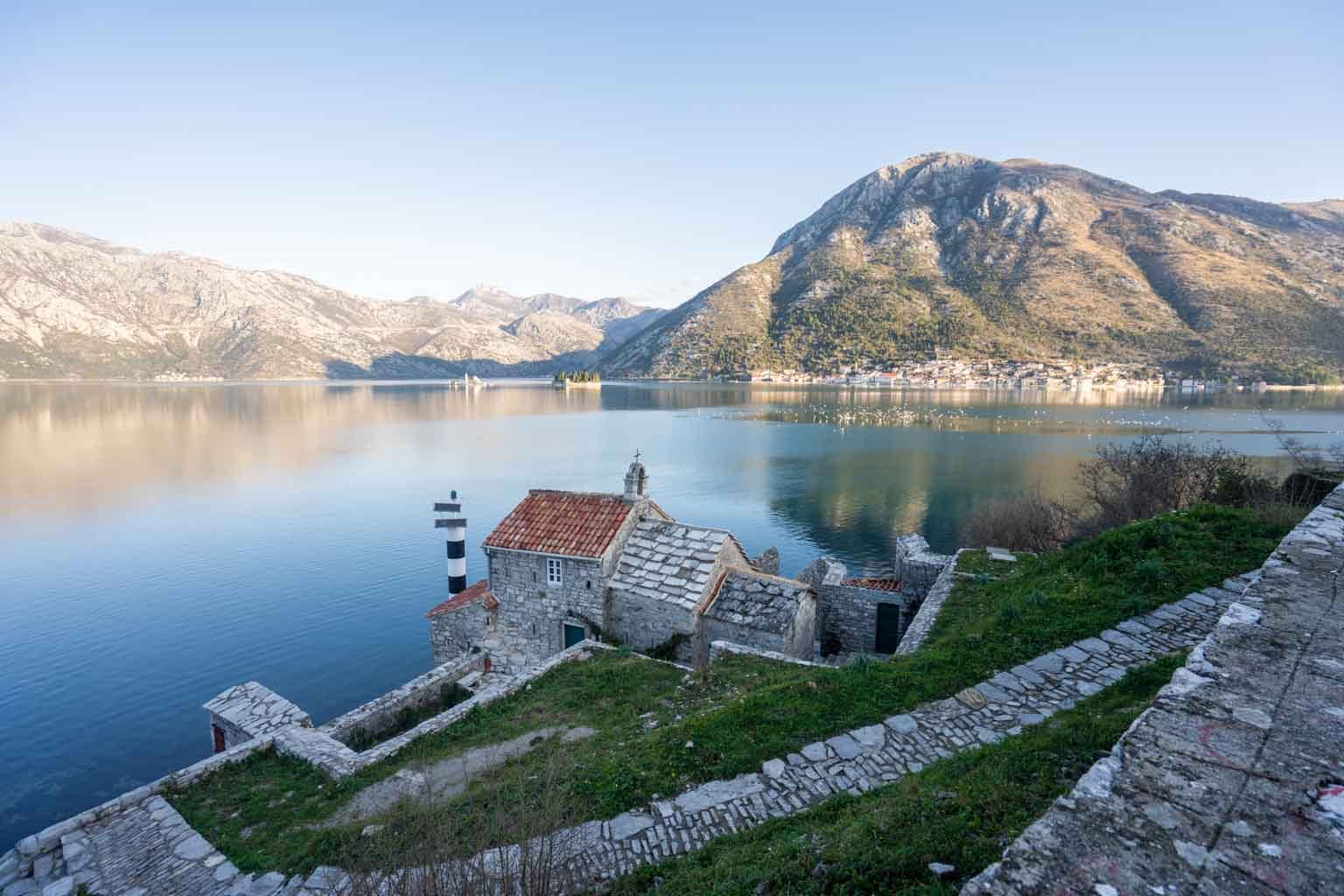 Bahía de Kotor Cicloturismo en Montenegro